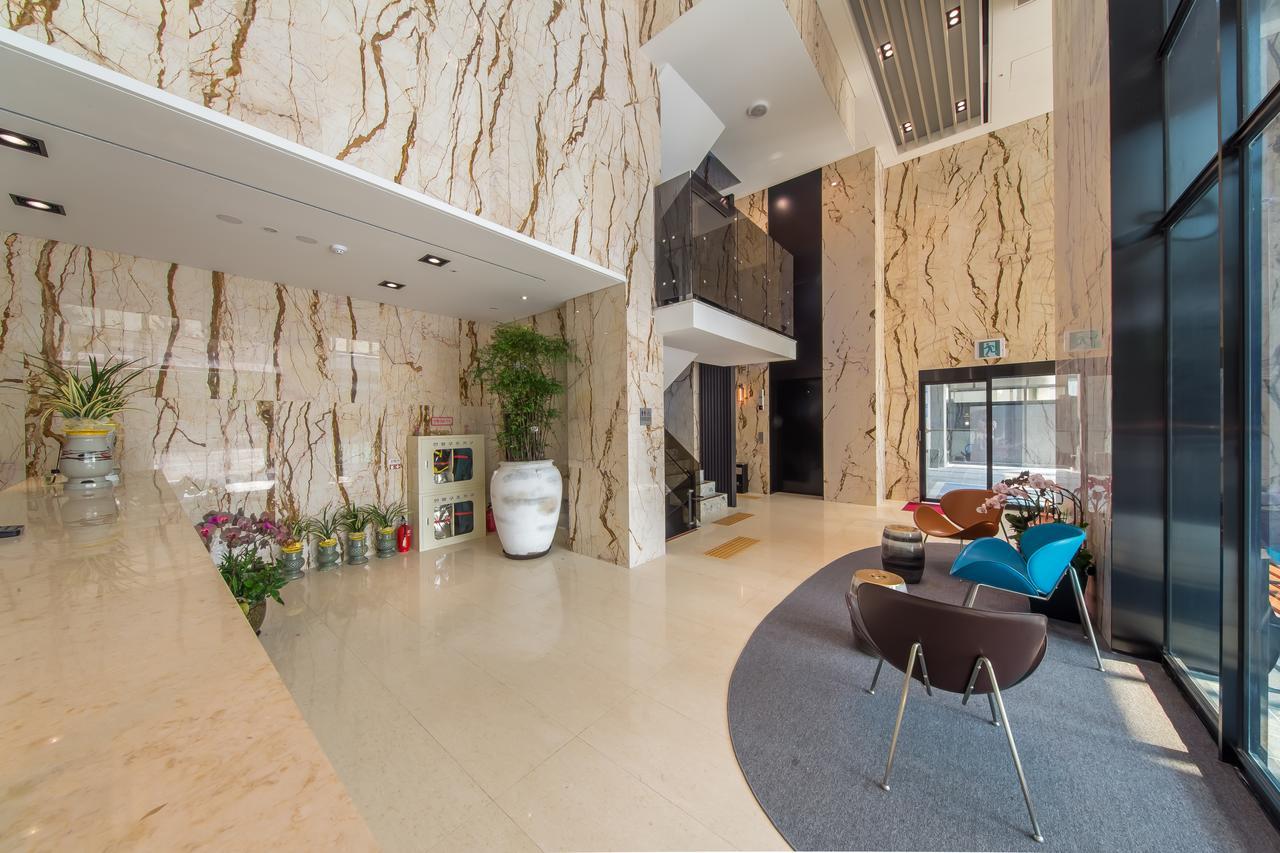Dobong Bay 204 Hotel 3*